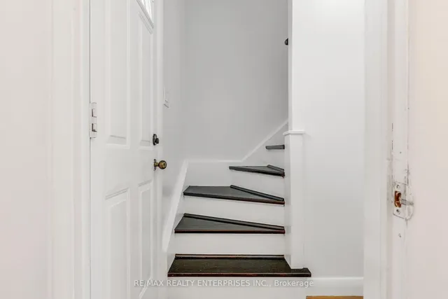 Additional image 18 of 20 Ashdean Dr