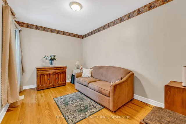 Additional image 14 of 15 Breadner Dr