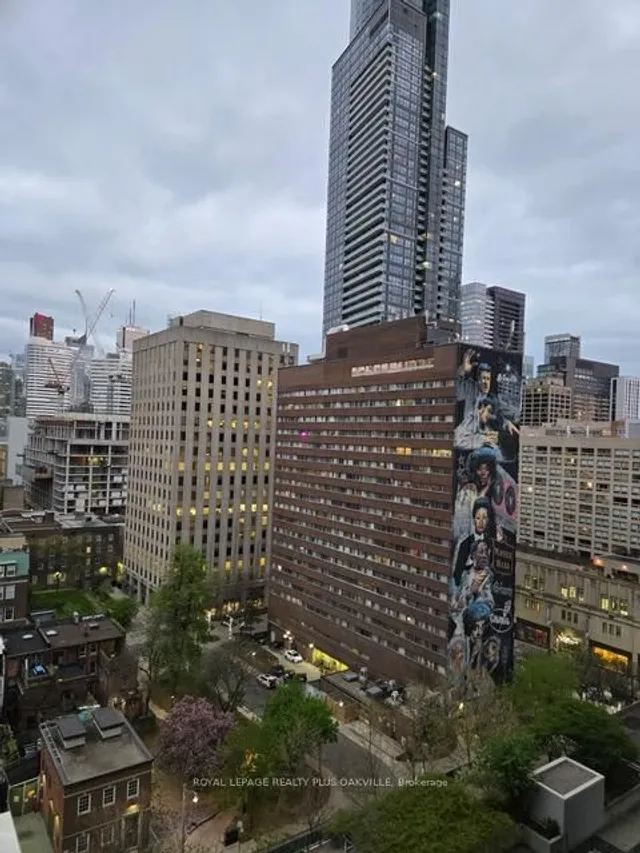 Additional image 16 of 25 Carlton St Unit 1506