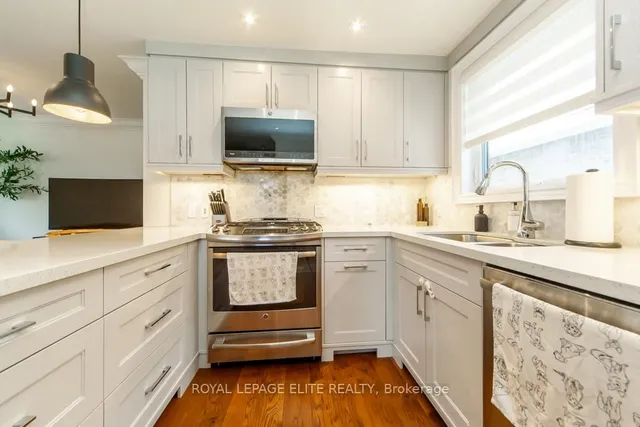 Additional image 14 of 75 Manitoba St