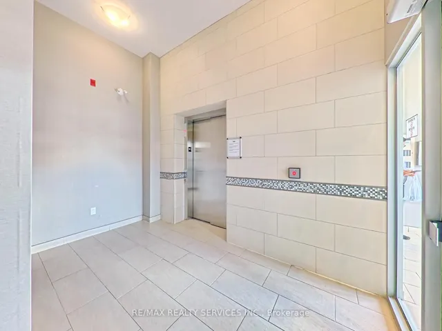 Additional image 8 of 50 Sky Harbour Dr Unit 411