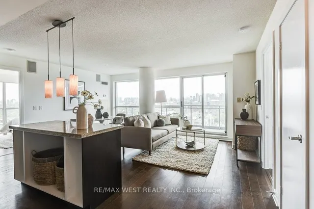 Additional image 8 of 80 Western Battery Rd Unit 2206