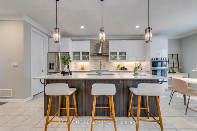 Additional image 8 of 166 Stillwater Cres