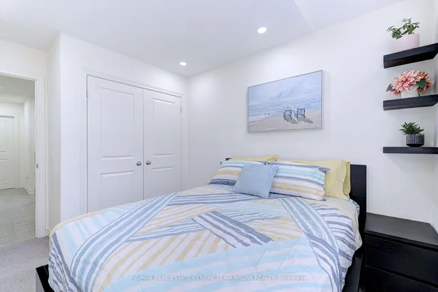 Additional image 24 of 80 Finegan Circ