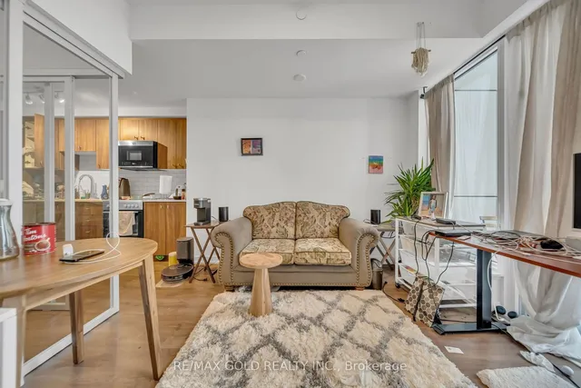 Additional image 22 of 15 Wellington St Unit 2905