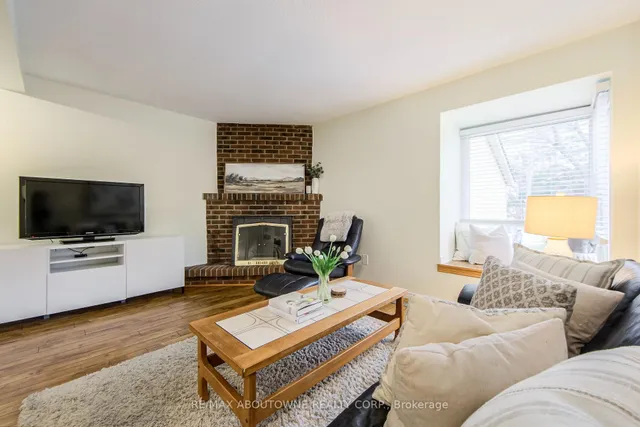 Additional image 10 of 2385 Woodward Ave Unit 33