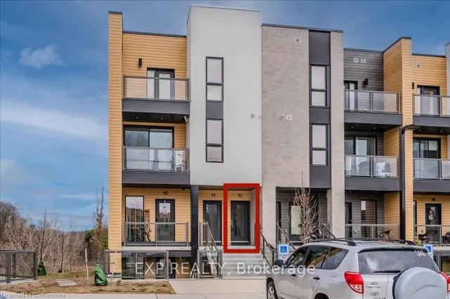 261 Woodbine Ave Unit 42