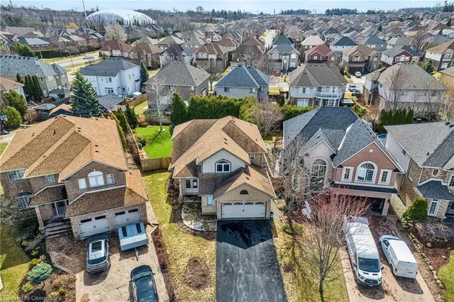 Additional image 39 of 27 Surrey Dr