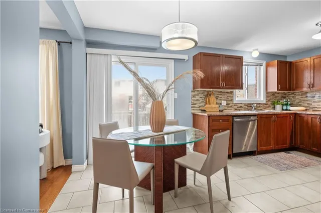 Additional image 21 of 100 Thames Way