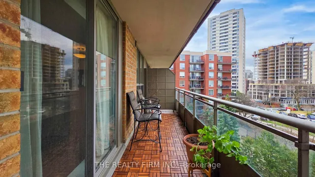 Additional image 35 of 245 Davisville Ave Unit 517