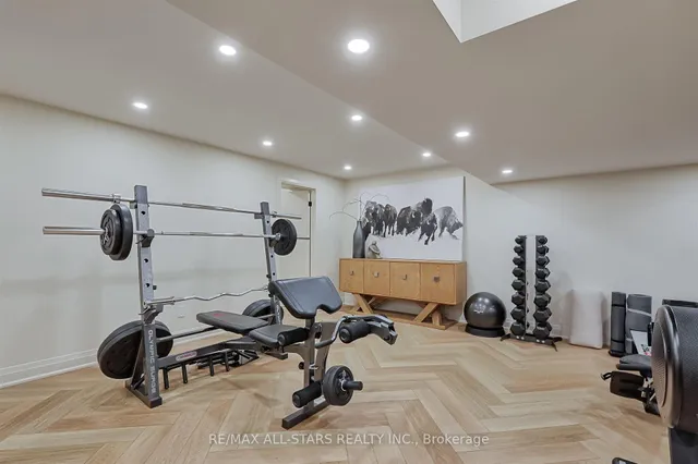 Additional image 31 of 61 Hill Cres