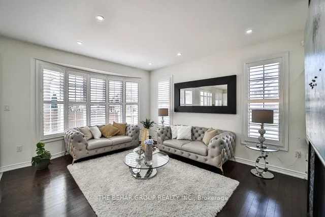 Additional image 12 of 37 Young Dr