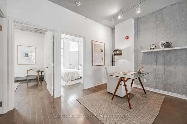 Additional image 22 of 20 Niagara St Unit 202