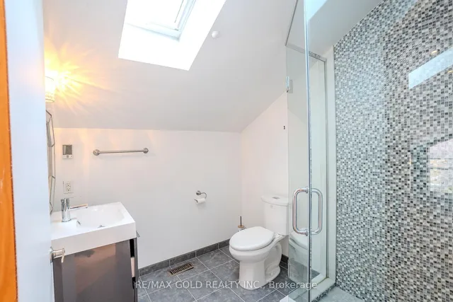 Additional image 22 of 3397 Cawthra Rd