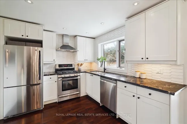 Additional image 18 of 856 Teal Dr