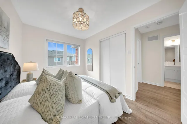 Additional image 25 of 100 Whitlock Ave