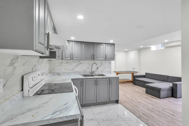 Additional image 37 of 142 Sahara Tr