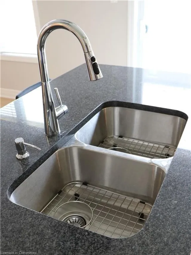 Additional image 8 of 58 William Nador St