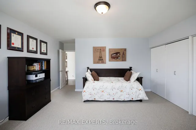 Additional image 32 of 6 Muirdale Ave