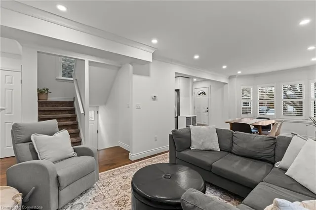 Additional image 13 of 169 Huxley Ave