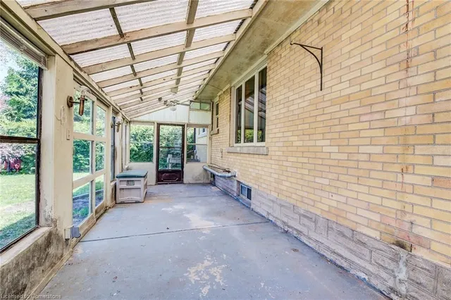 Additional image 41 of 574 Krug St