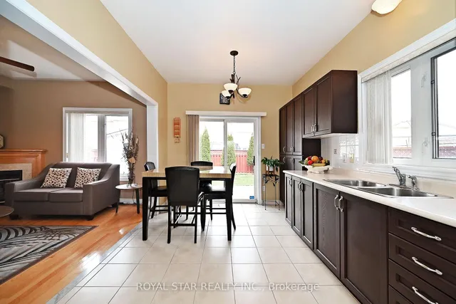 Additional image 10 of 395 Rocca Crt