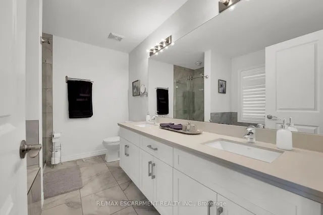 Additional image 32 of 134 Shoreview Pl