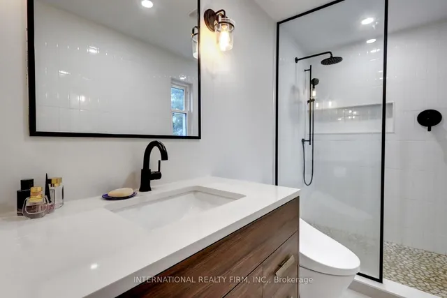 Additional image 15 of 1755 Pickmere Crt