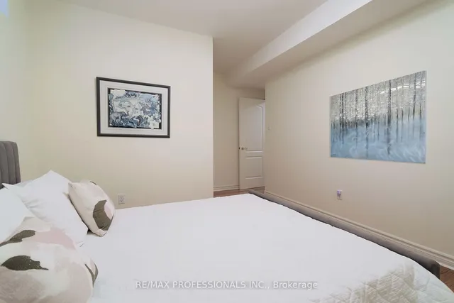 Additional image 28 of 15 Kingsgarden Rd