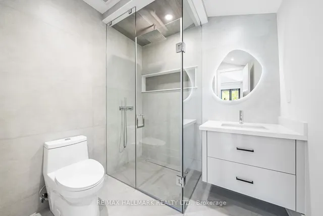 Additional image 40 of 118 Airdrie Rd