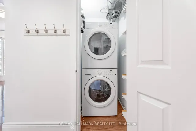 Additional image 22 of 55 Centre Ave Unit 1607