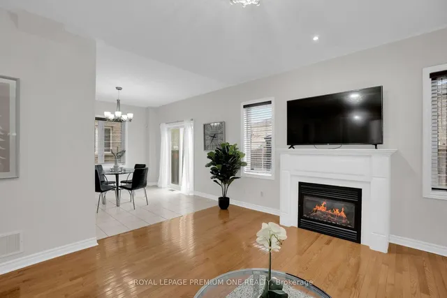 Additional image 9 of 8 Templeton Crt