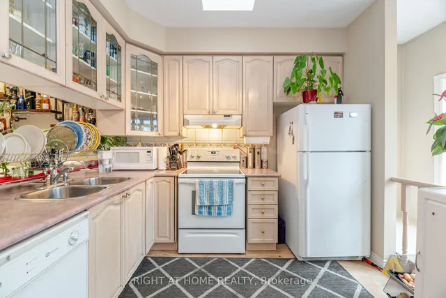 Additional image 15 of 257 Anthony Ave