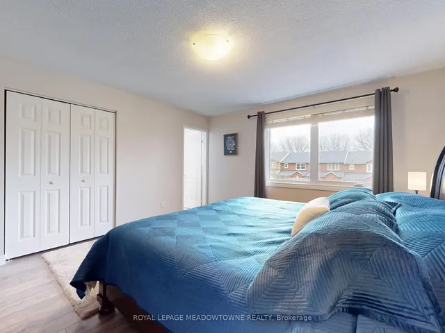 Additional image 23 of 152 Essling Ave