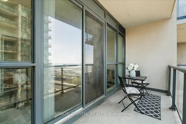 Additional image 11 of 51 East Liberty St Unit 1017