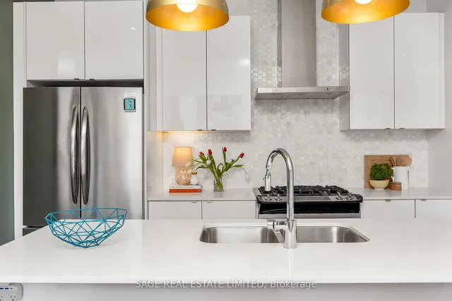 Additional image 11 of 39 Florence St Unit TH4