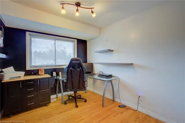 Additional image 17 of 93 Montcalm Dr