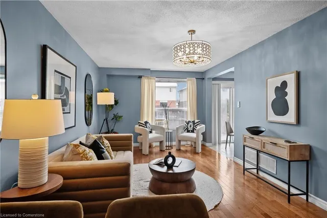 Additional image 10 of 100 Thames Way