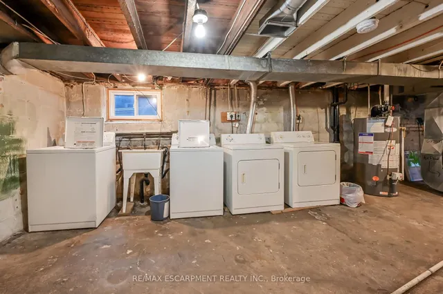 Additional image 24 of 1597 King St