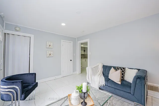 Additional image 30 of 282 Fleetwood Cres