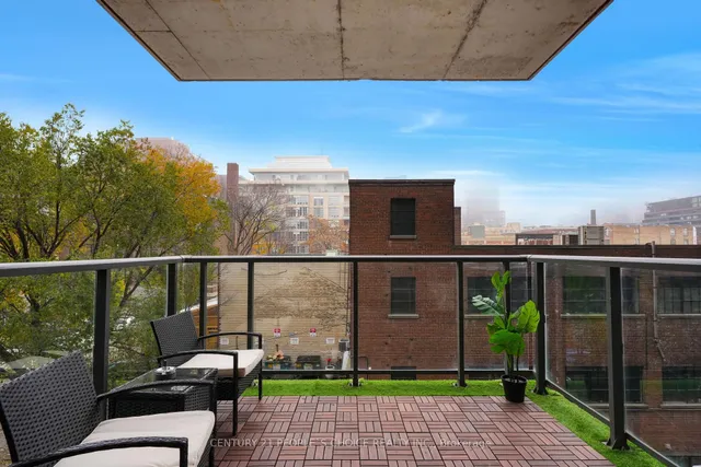 Additional image 10 of 560 King St Unit 305