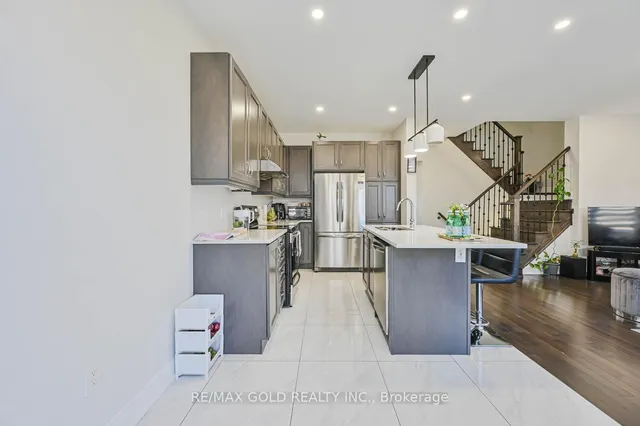 Additional image 10 of 27 Enclave Tr