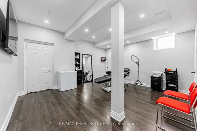 Additional image 26 of 32 Elderbridge Rd