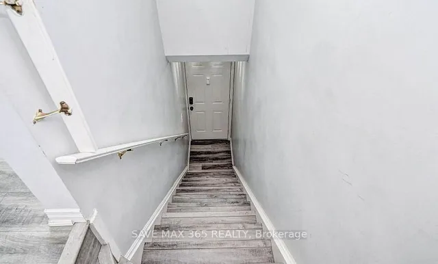 Additional image 4 of 45 Cedarhill Cres Unit 4D