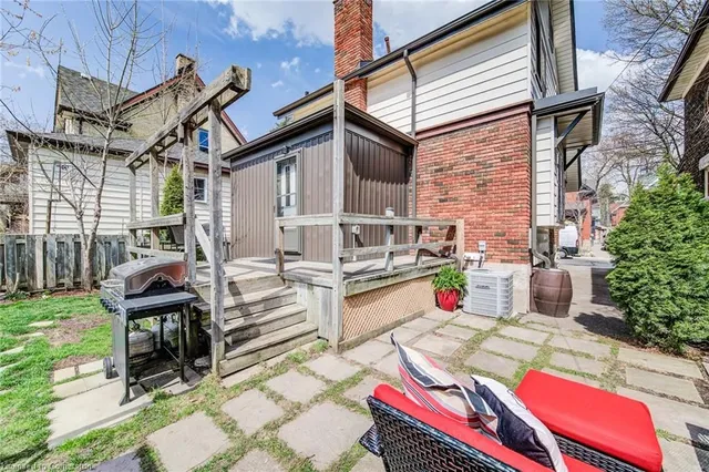 Additional image 43 of 7 Dekay St