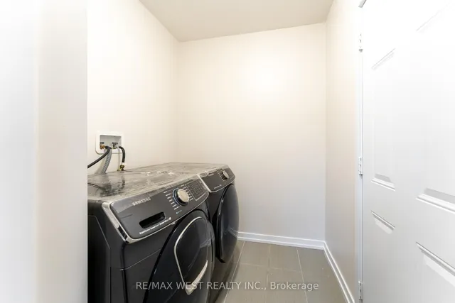 Additional image 20 of 2 Scarletwood St