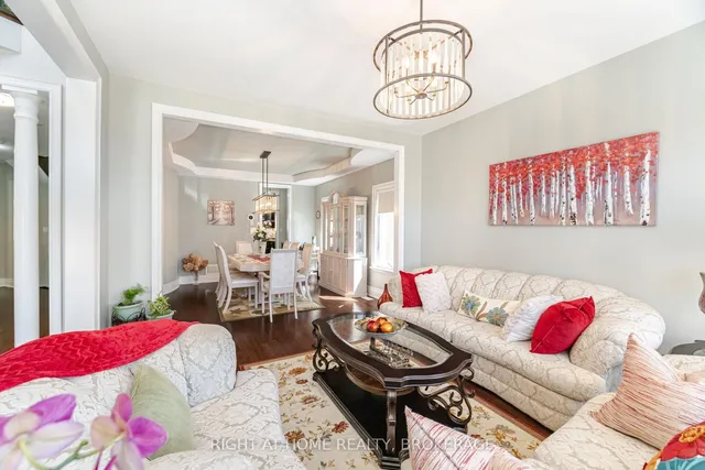 Additional image 9 of 105 Royal West Dr