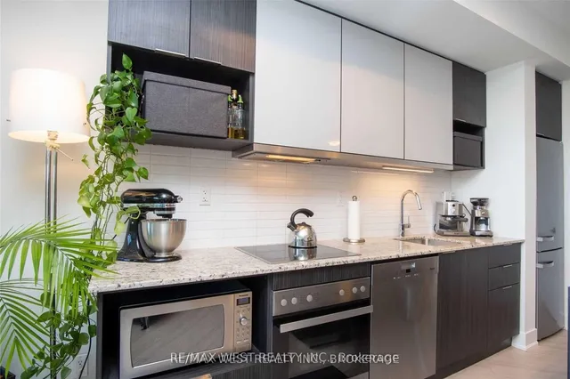 Additional image 22 of 99 The Donway Blvd Unit 519