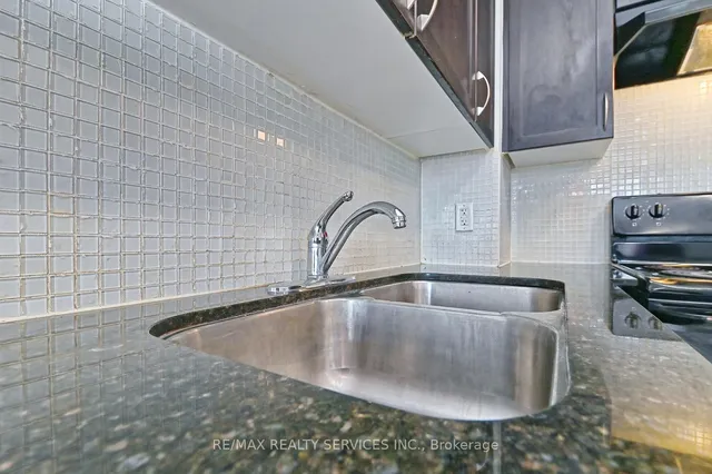 Additional image 19 of 50 Sky Harbour Dr Unit 411