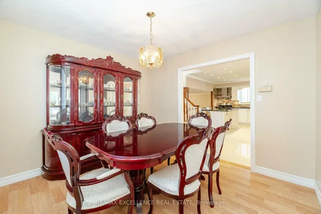Additional image 9 of 60 Indian Cres